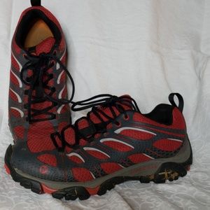 Merrell Moab Edge Sz 8.5 Red & Gray